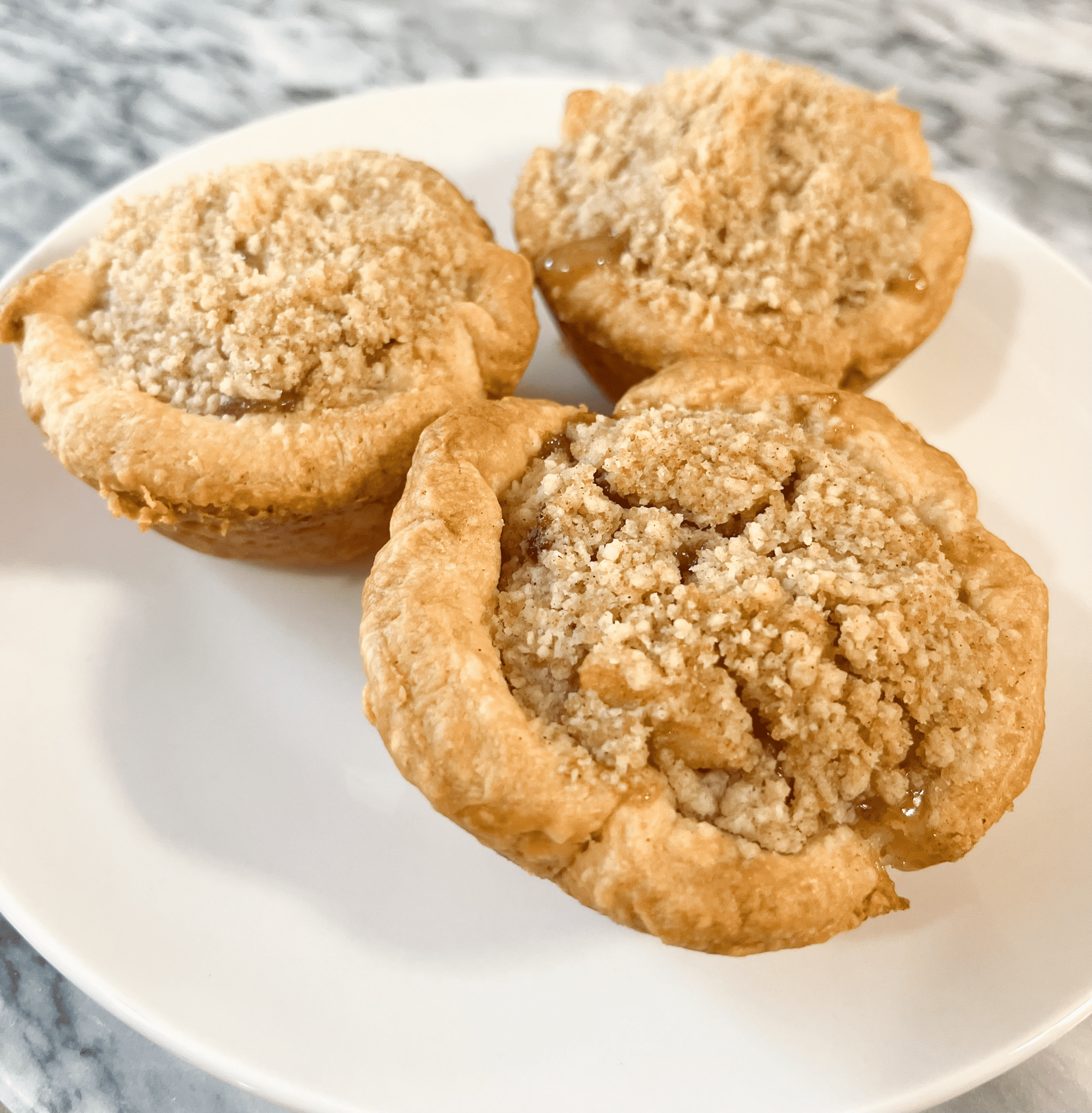 Easy Recipe for Mini Apple Pies with Sourdough Crust